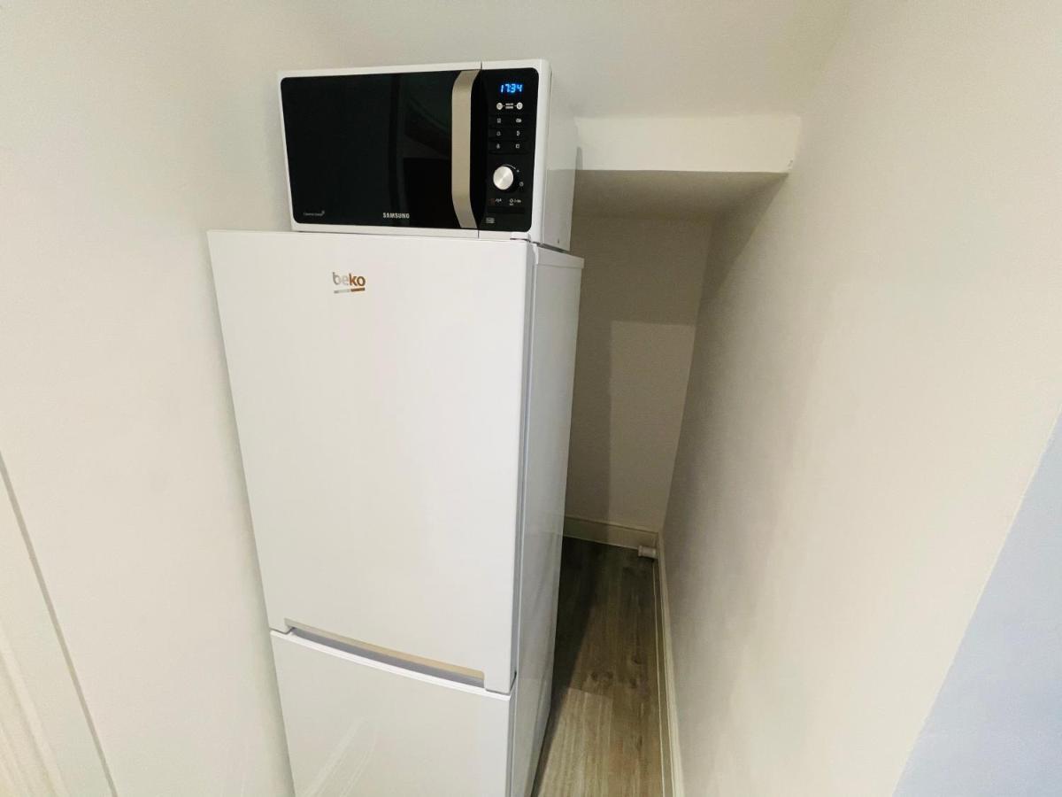 קנילוורת' New Modern Studio Apartment, Parking, Netflix מראה חיצוני תמונה
