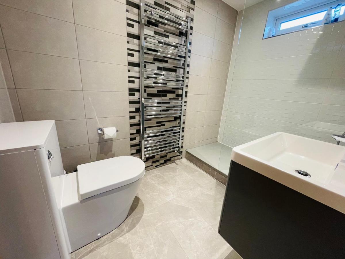 קנילוורת' New Modern Studio Apartment, Parking, Netflix מראה חיצוני תמונה